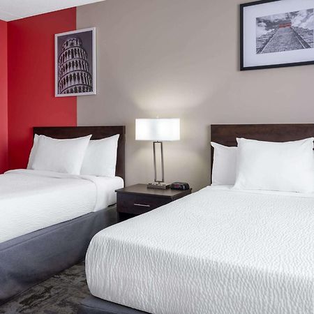 Ramada By Wyndham Thunder Bay Airlane Hotel Exteriér fotografie
