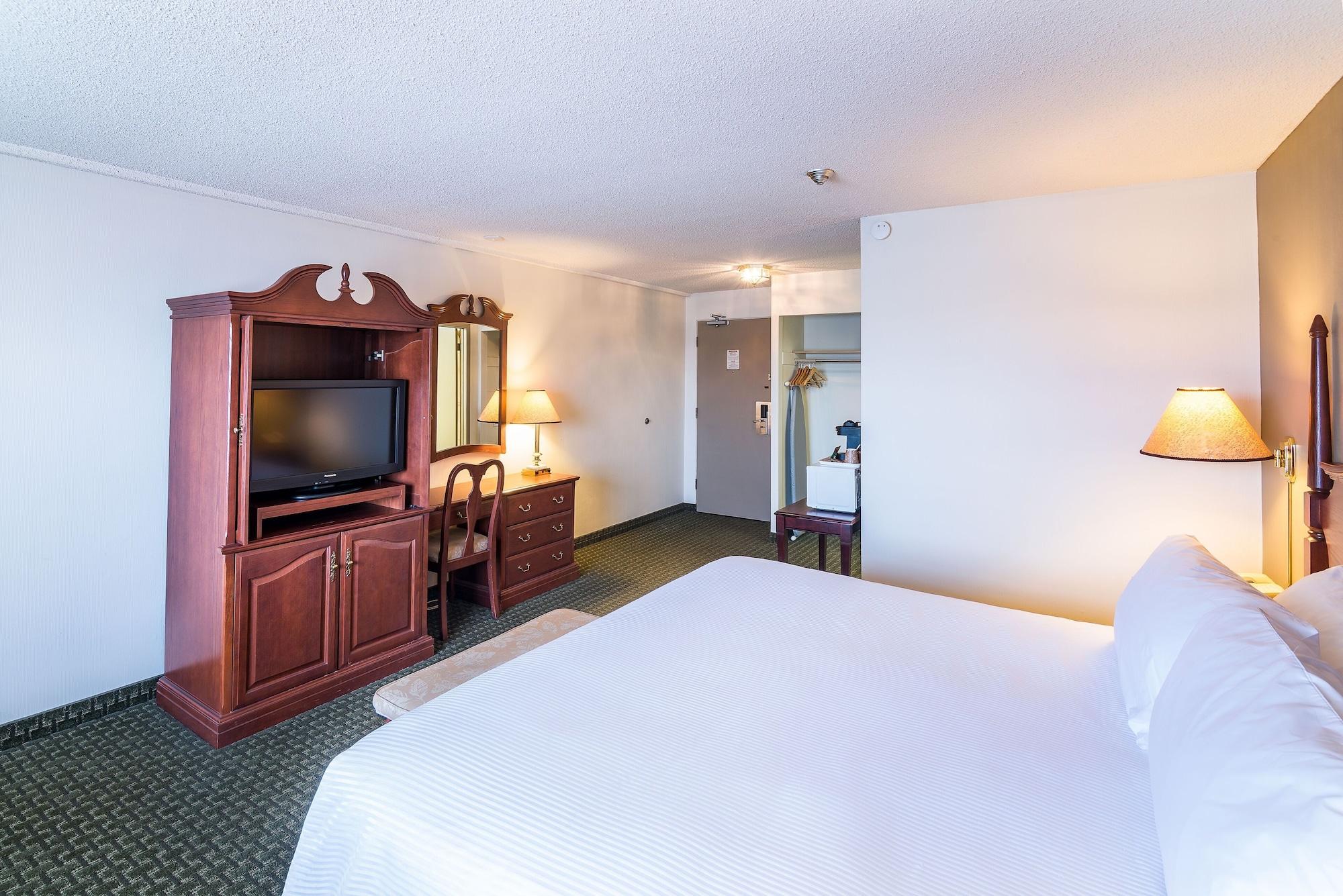 Ramada By Wyndham Thunder Bay Airlane Hotel Exteriér fotografie